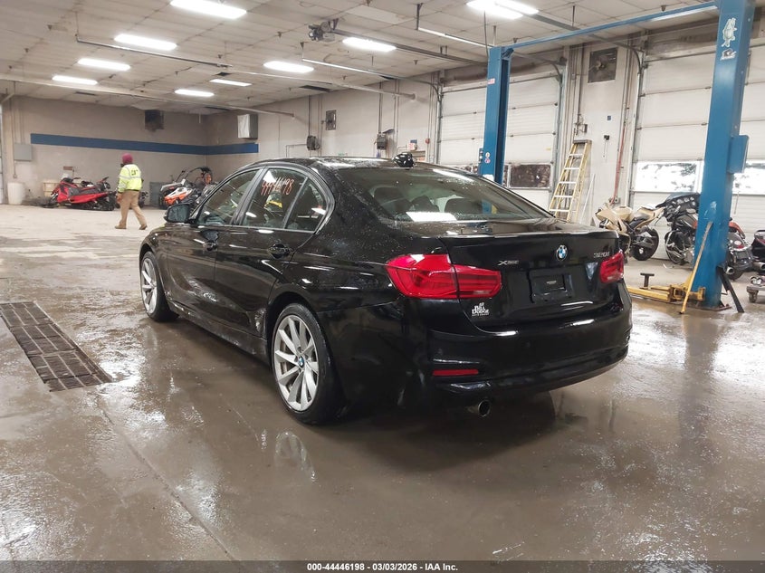 2018 BMW 320I xDrive