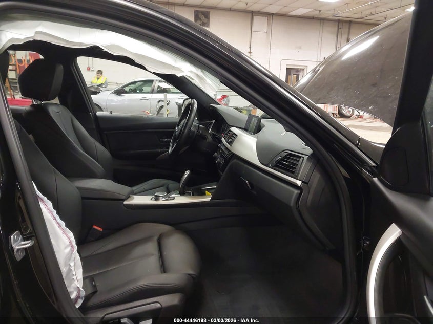 2018 BMW 320I xDrive