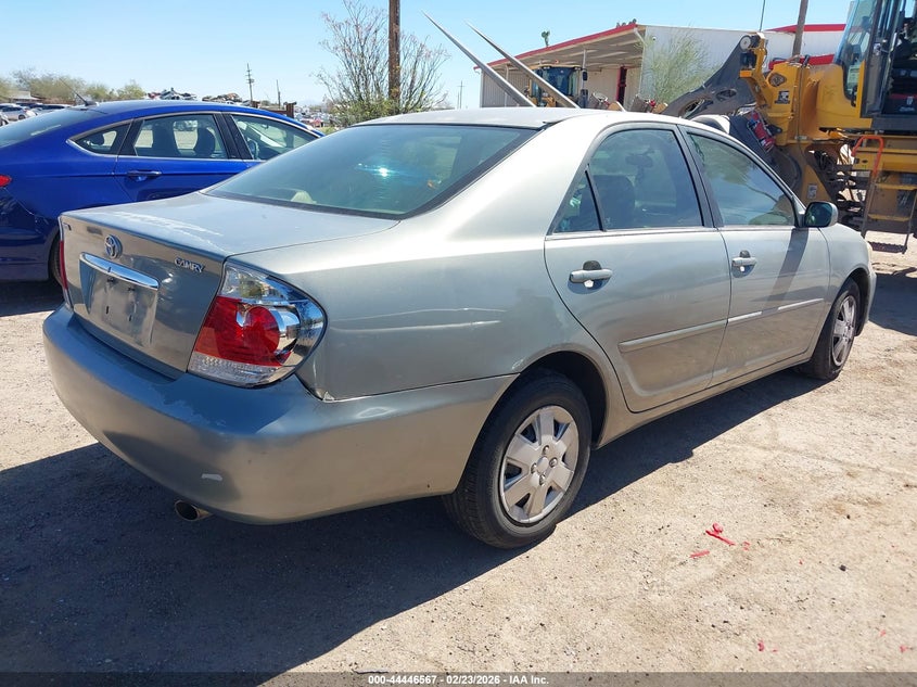 2005 Toyota Camry Le