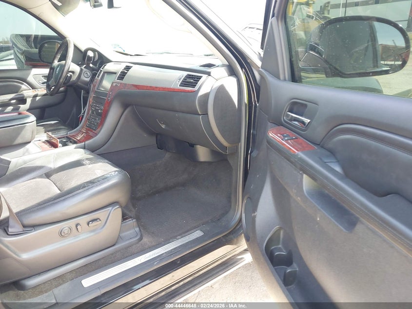 2012 Cadillac Escalade Premium