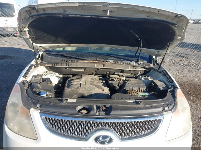 2011 Hyundai Veracruz Limited VIN: KM8NU4CC2BU166888 Lot: 44446673