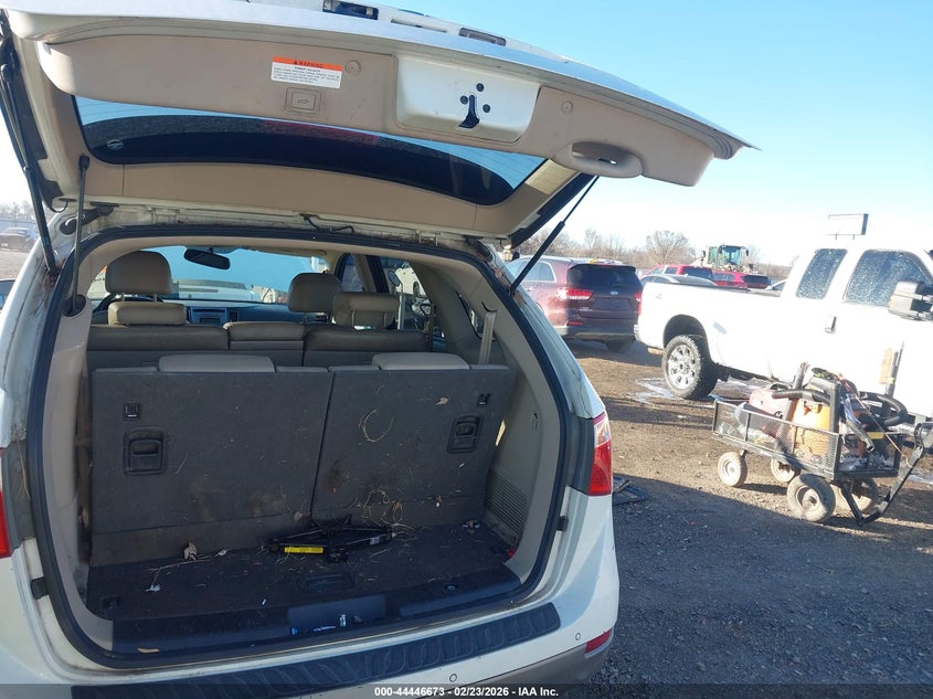 2011 Hyundai Veracruz Limited VIN: KM8NU4CC2BU166888 Lot: 44446673