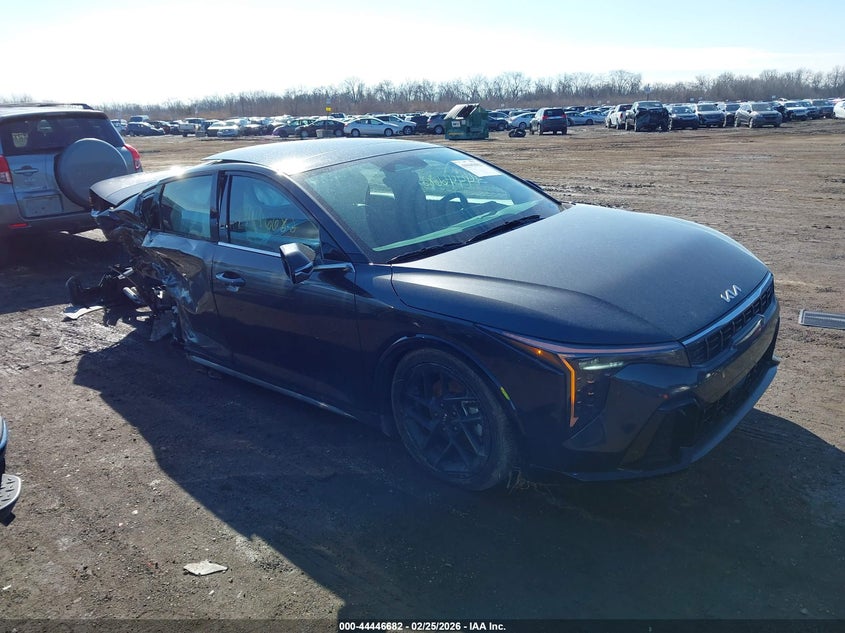 2025 Kia K4 Gt-Line Turbo