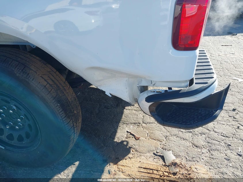 VIN 3GCPDBEK1RG122545 2024 CHEVROLET SILVERADO 1500 4WD  SHORT BED CUSTOM