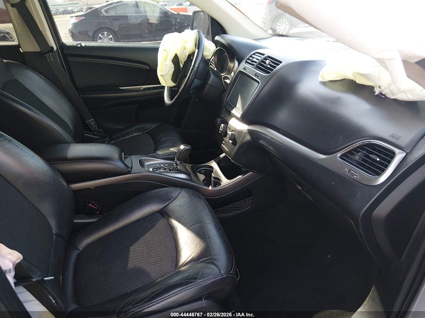 2018 Dodge Journey Crossroad