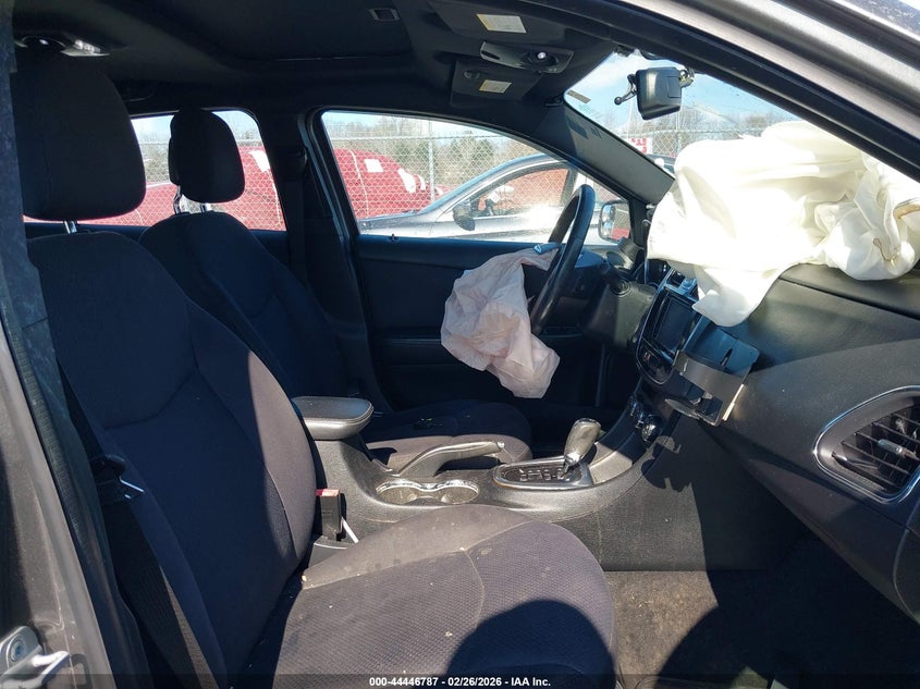 2013 Chrysler 200 Touring