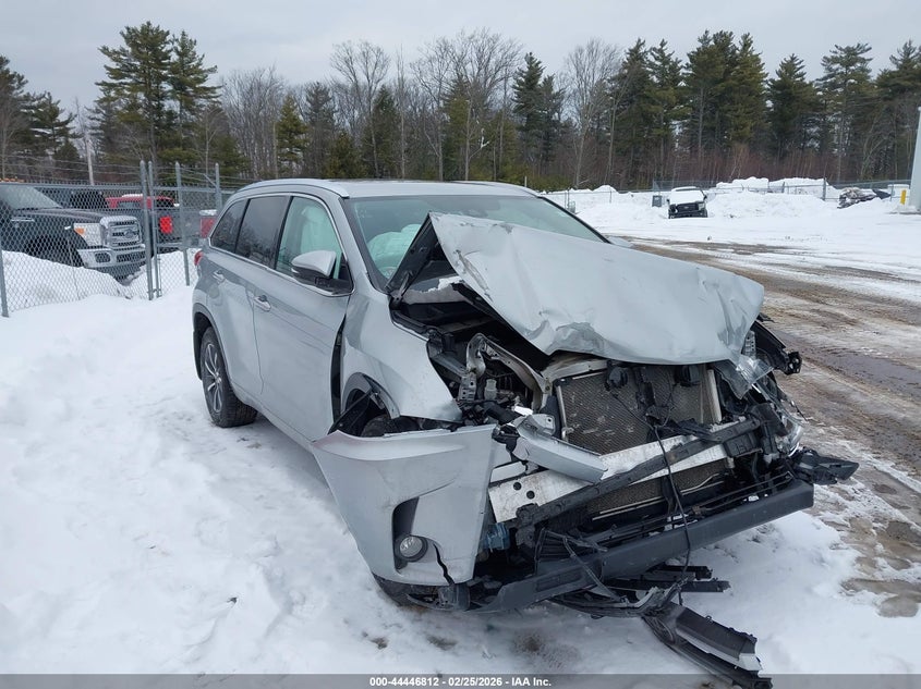 2018 Toyota Highlander Xle