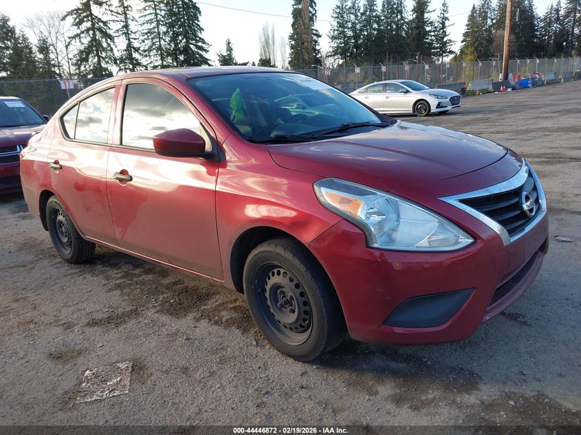 2016 Nissan Versa 1.6 S+