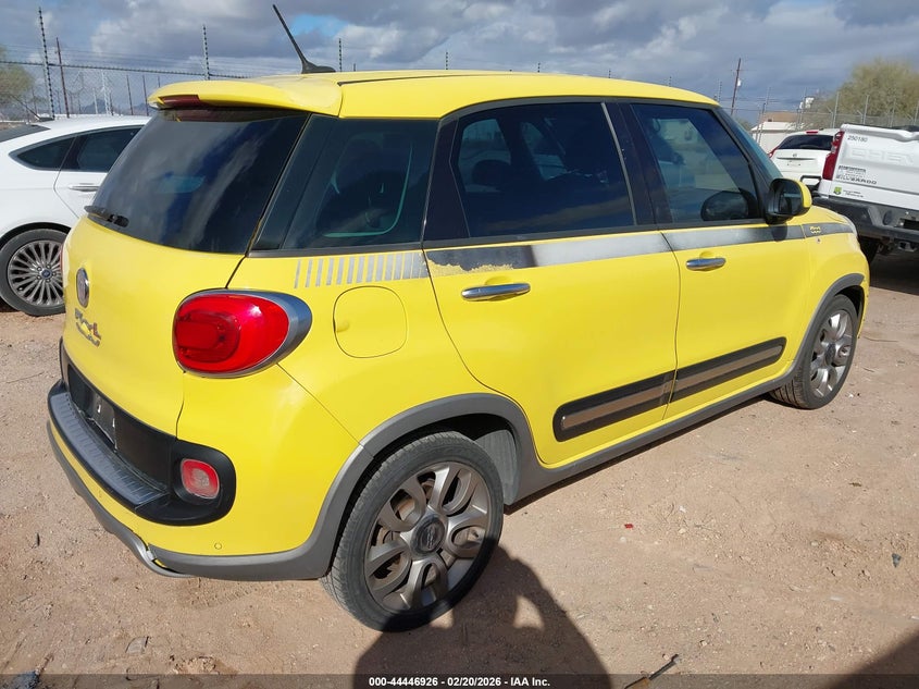 2014 Fiat 500L Trekking