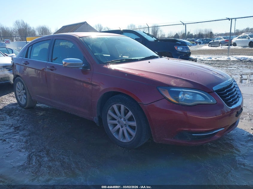 2014 Chrysler 200 Touring