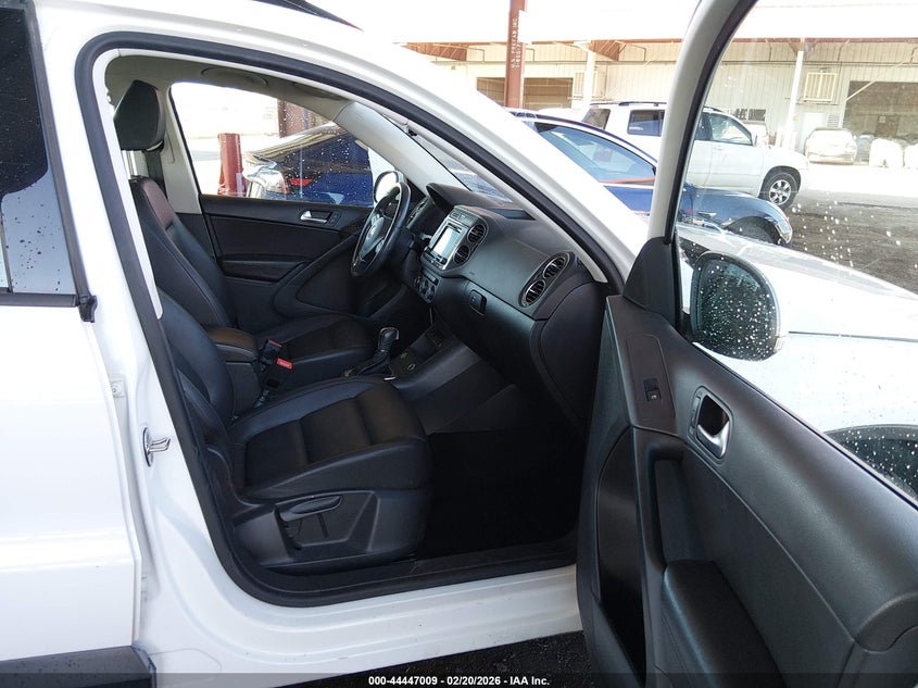 2017 Volkswagen Tiguan 2.0T/2.0T S