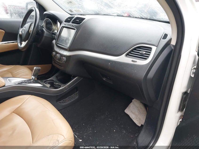 2014 DODGE JOURNEY auction photo 5