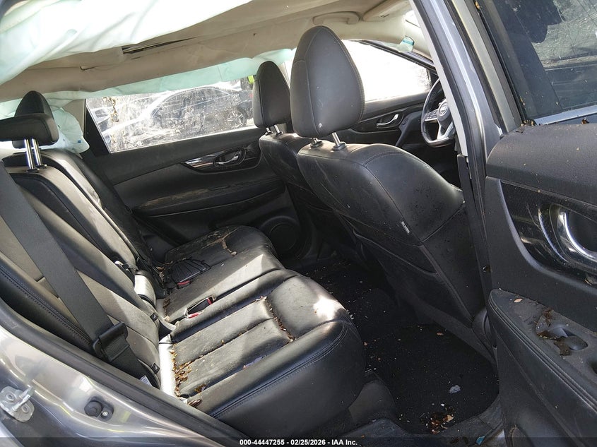 2018 NISSAN ROGUE auction photo 8