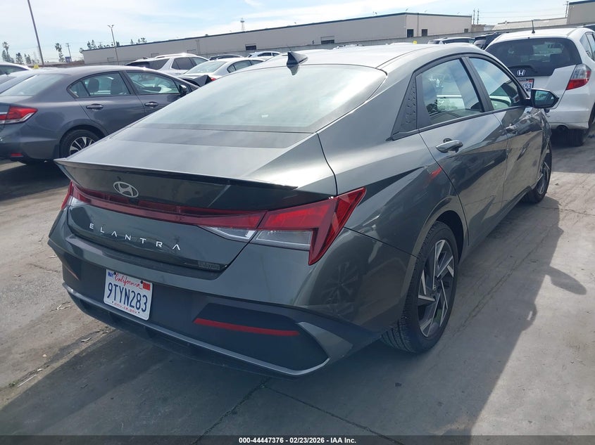 2025 Hyundai Elantra Sel Sport