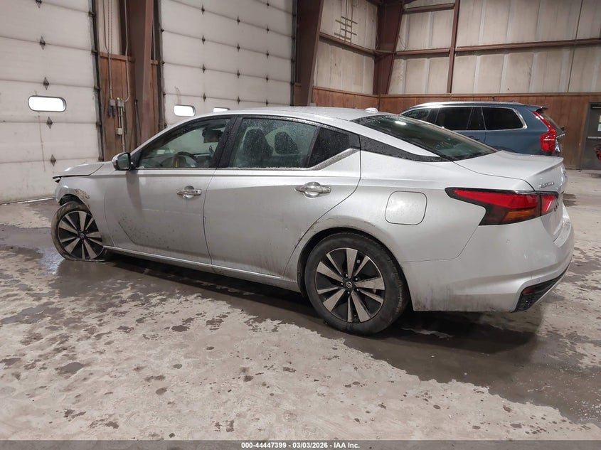 2021 NISSAN ALTIMA auction photo 3