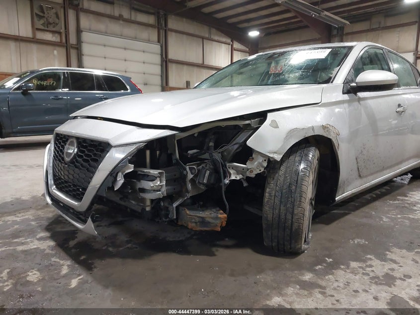 2021 NISSAN ALTIMA auction photo 6