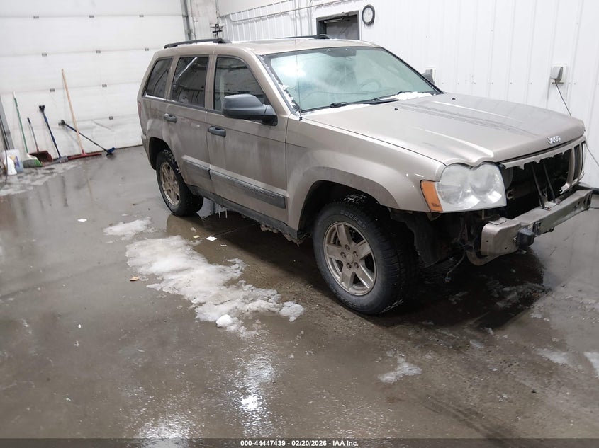 2005 JEEP GRAND CHEROKEE LAREDO