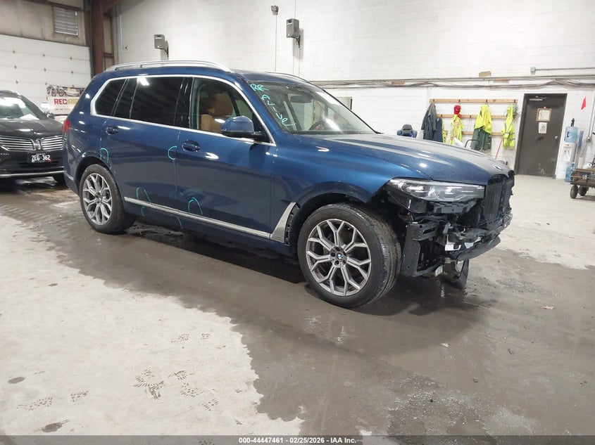 2022 BMW X7 xDrive40I