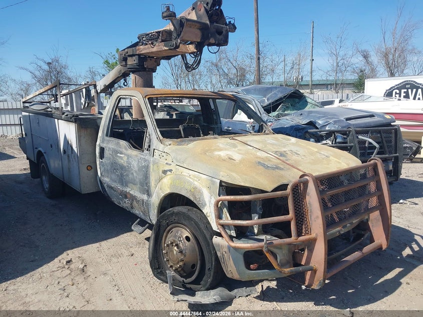 2011 FORD F-450 CHASSIS XL