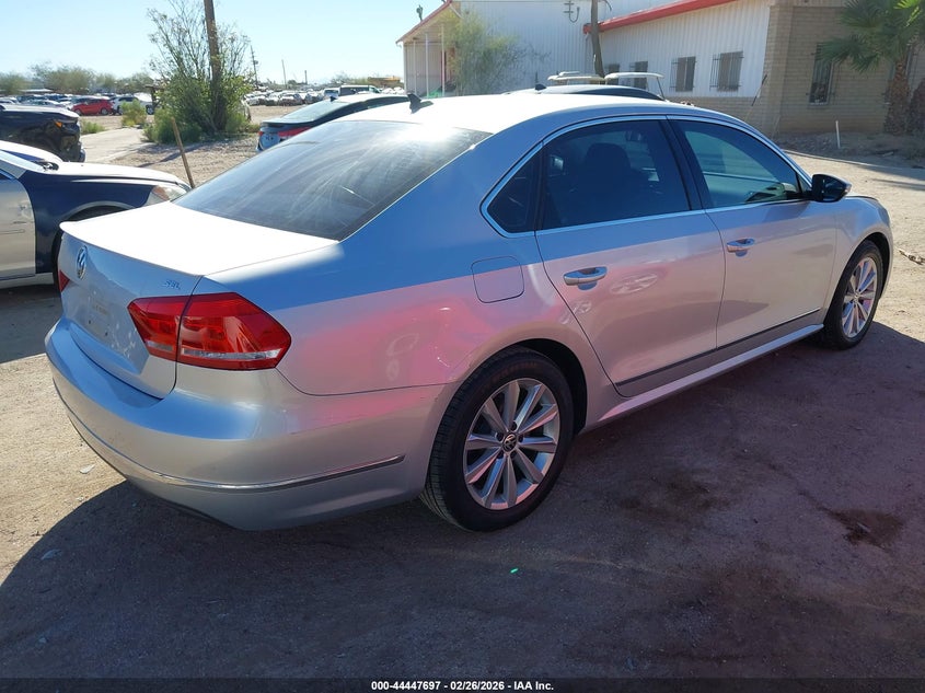 2012 Volkswagen Passat 2.5L Sel Premium