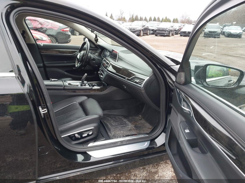 2016 BMW 750I xDrive