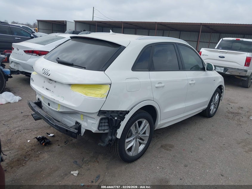 2018 Audi Q3 2.0 2.0T Premium/2.0T Sport Premium white Lot 111044447757 Vin WA1BCCFS4JR026540