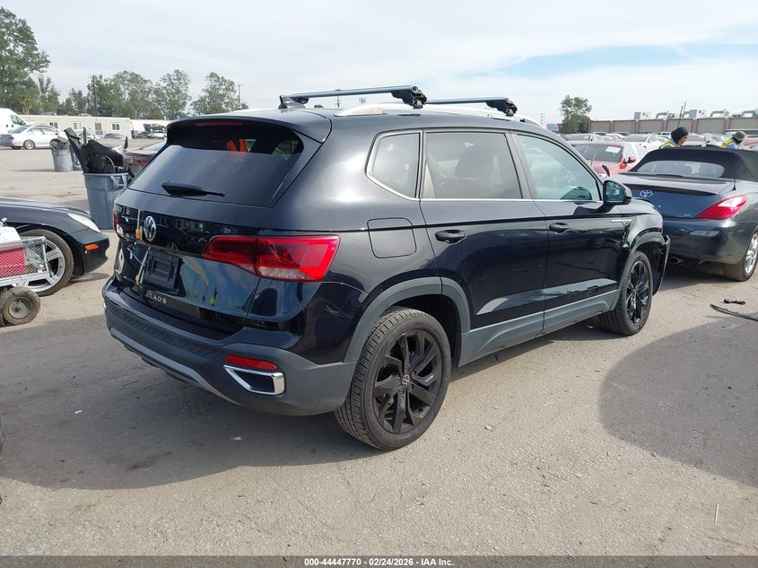 2023 Volkswagen Taos 1.5T Se