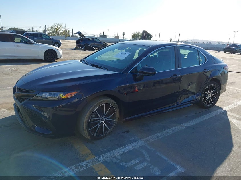 2022 Toyota Camry Se Hybrid