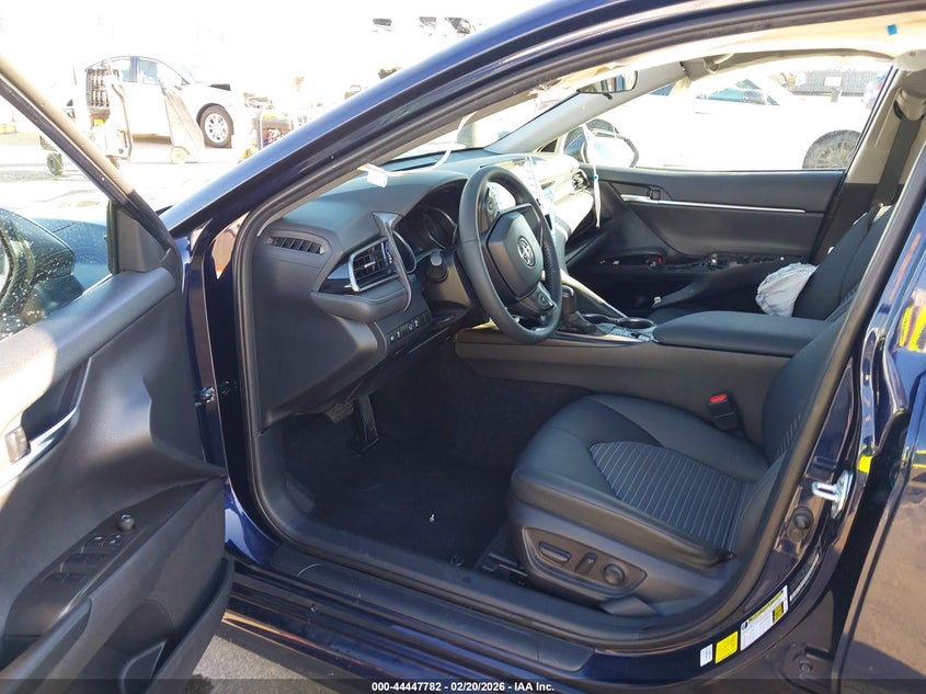 2022 Toyota Camry Se Hybrid