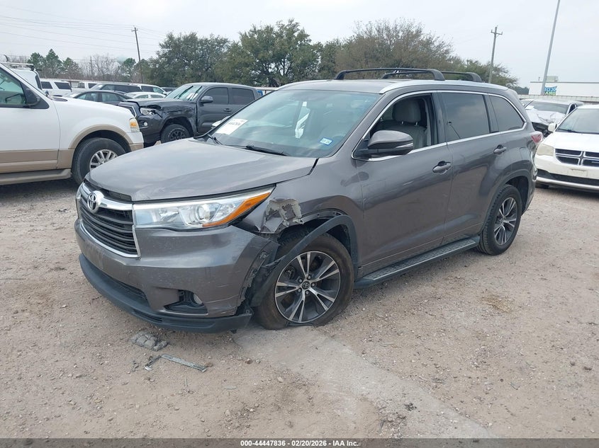 2016 Toyota Highlander Xle V6