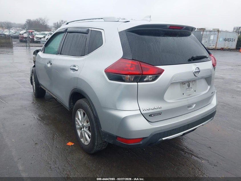 2018 Nissan Rogue Sv