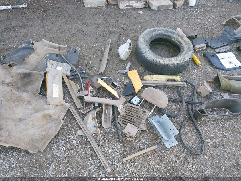 2001 Toyota Sienna Ce VIN: 4T3ZF19C01U385436 Lot: 44447940