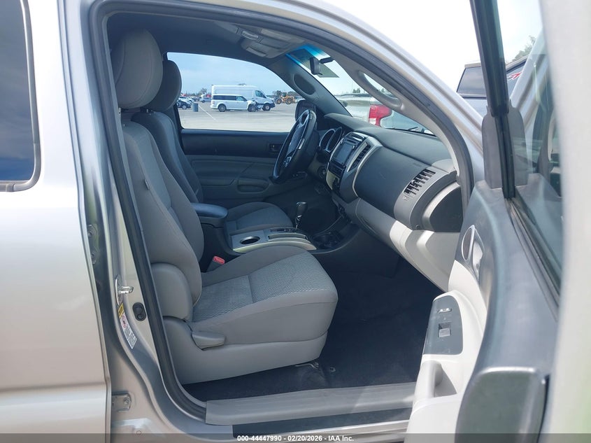 2014 Toyota Tacoma Base V6