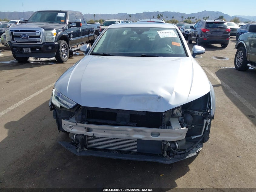 WAUANAF45HN030080 2017 Audi A4 2.0 2.0T Premium silver