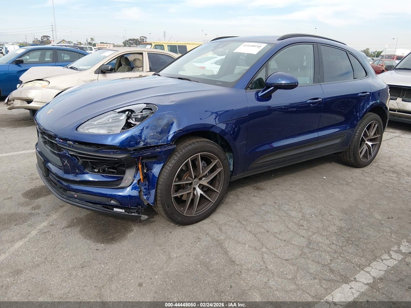 2025 Porsche Macan T