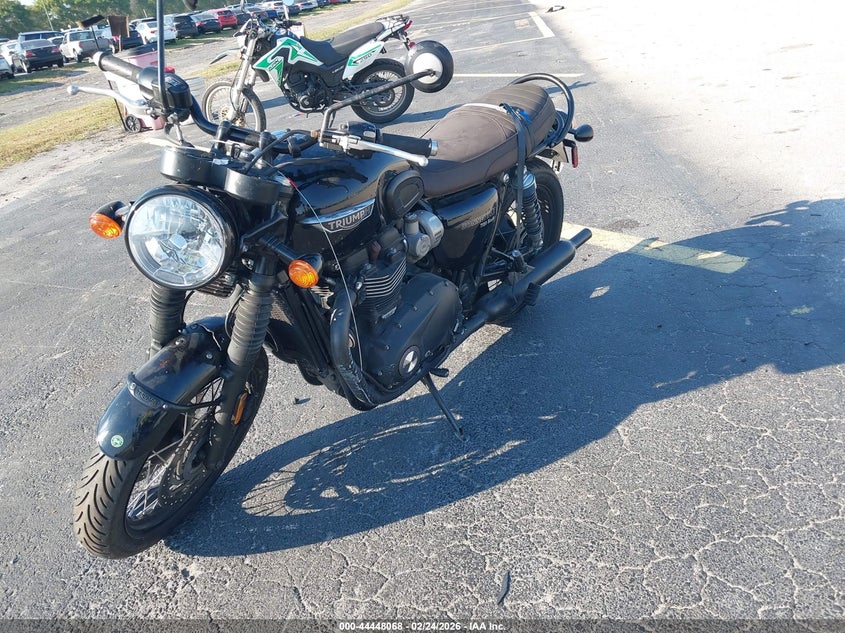 2018 Triumph Motorcycle Bonneville T120/Black