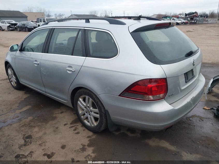 2012 Volkswagen Jetta 2.0 Sportwagen 2.0L Tdi silver Lot 111044448069 Vin 3VWML7AJ7CM683936