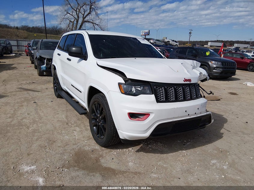 2020 Jeep Grand Cherokee Altitude 4X2