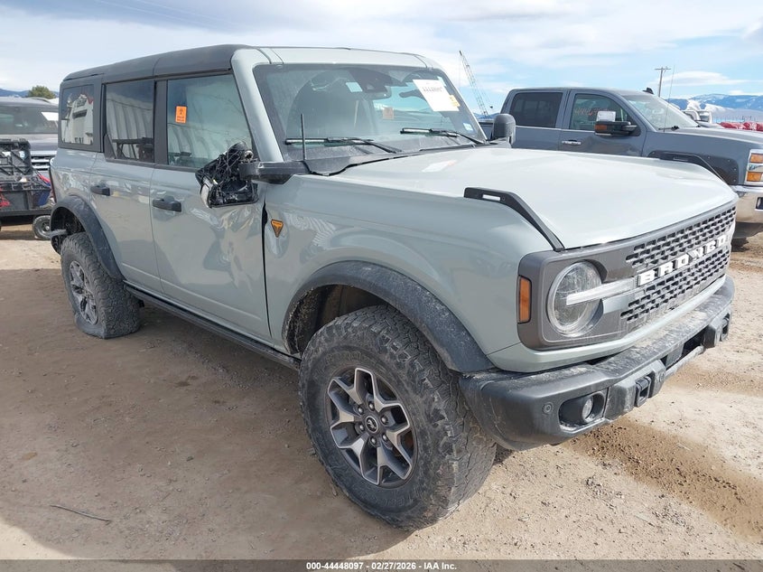 2022 Ford Bronco Badlands