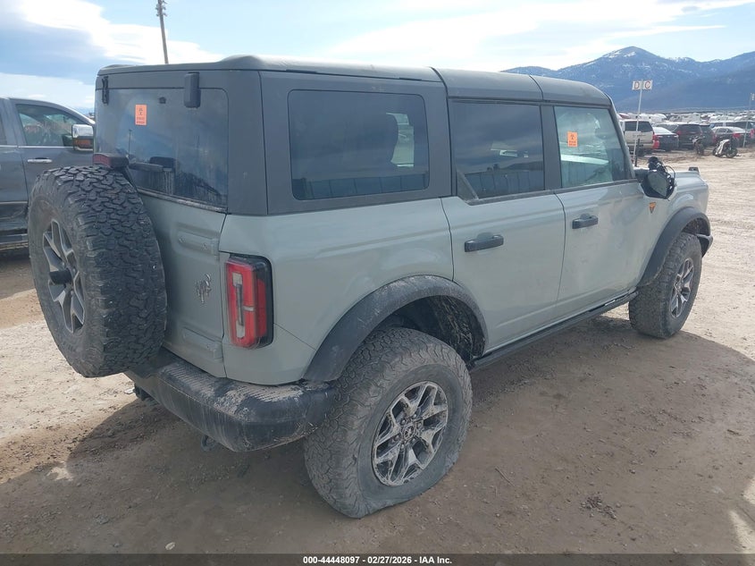 2022 Ford Bronco Badlands