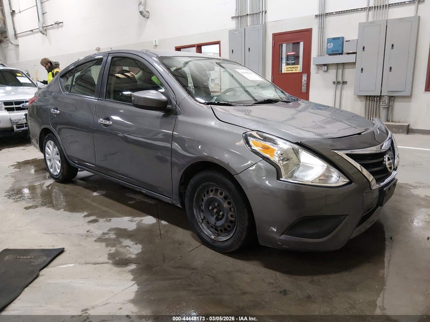 2017 NISSAN VERSA 1.6 SV