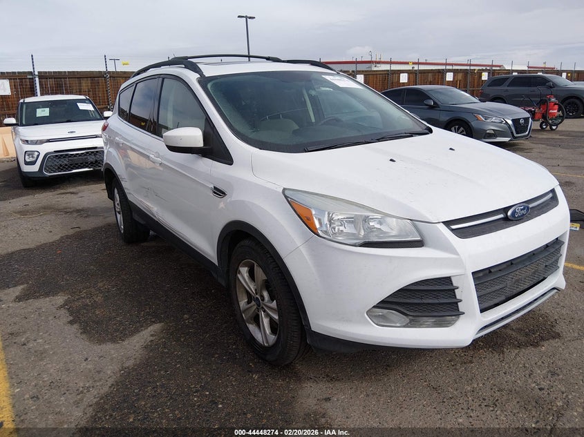 Vin: 1fmcu9g99gua39582, lot: 44944927, ford escape se 20161