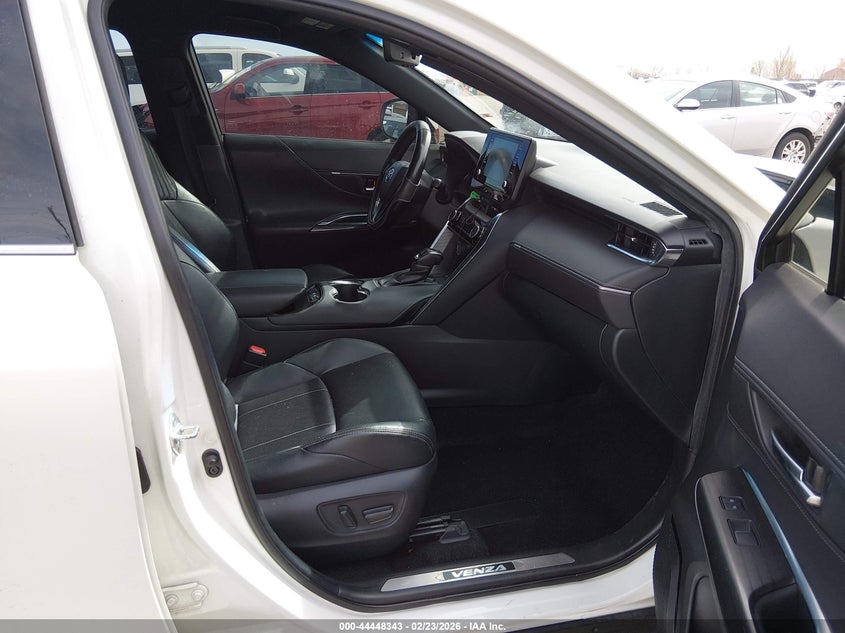 2021 Toyota Venza Xle