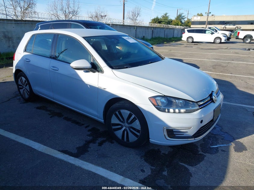 2018 Volkswagen e-Golf