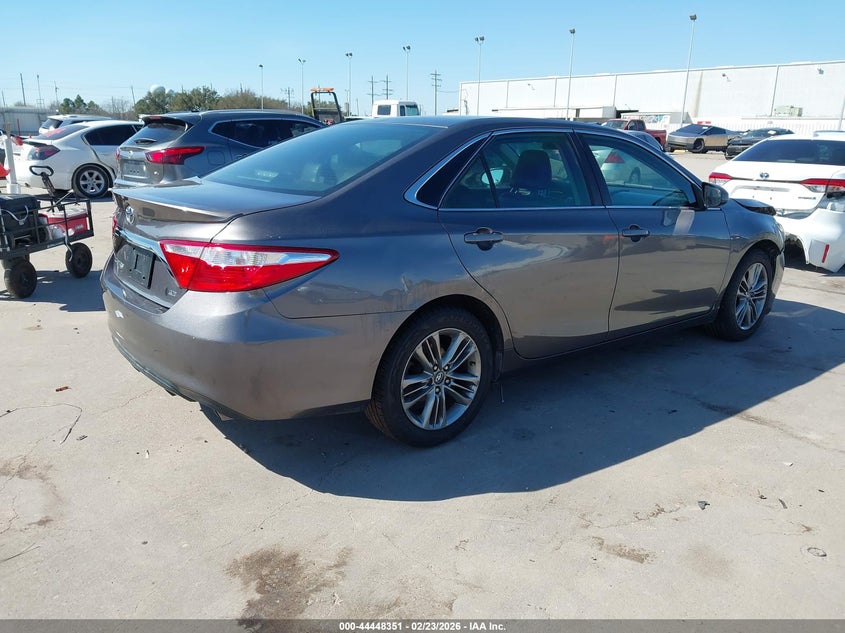 2016 Toyota Camry Se