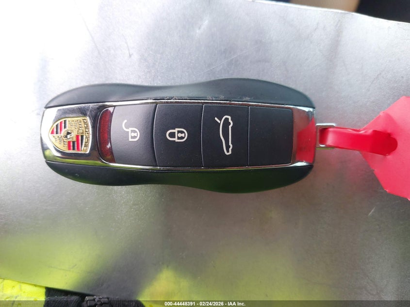 2016 Porsche Panamera 4 VIN: WP0AA2A73GL001984 Lot: 44448391