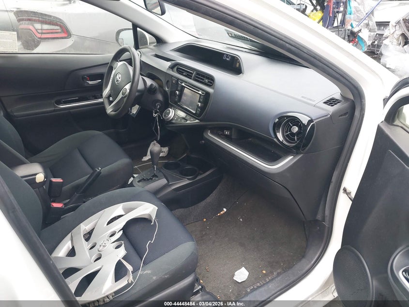 2015 Toyota Prius C Two