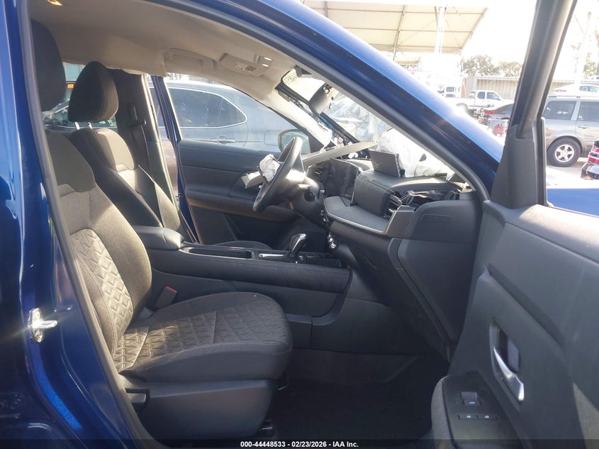 2025 Nissan Kicks Sv Fwd