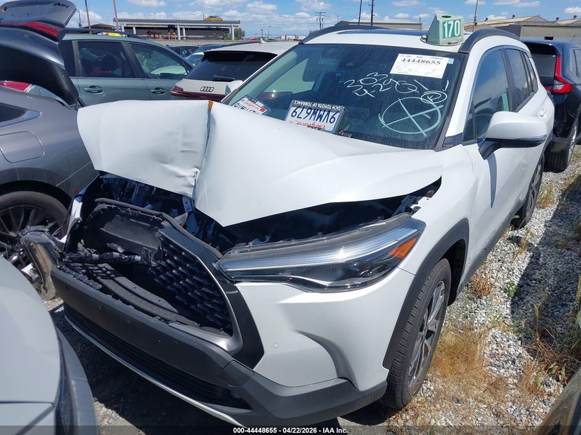 2022 Toyota Corolla Cross Xle