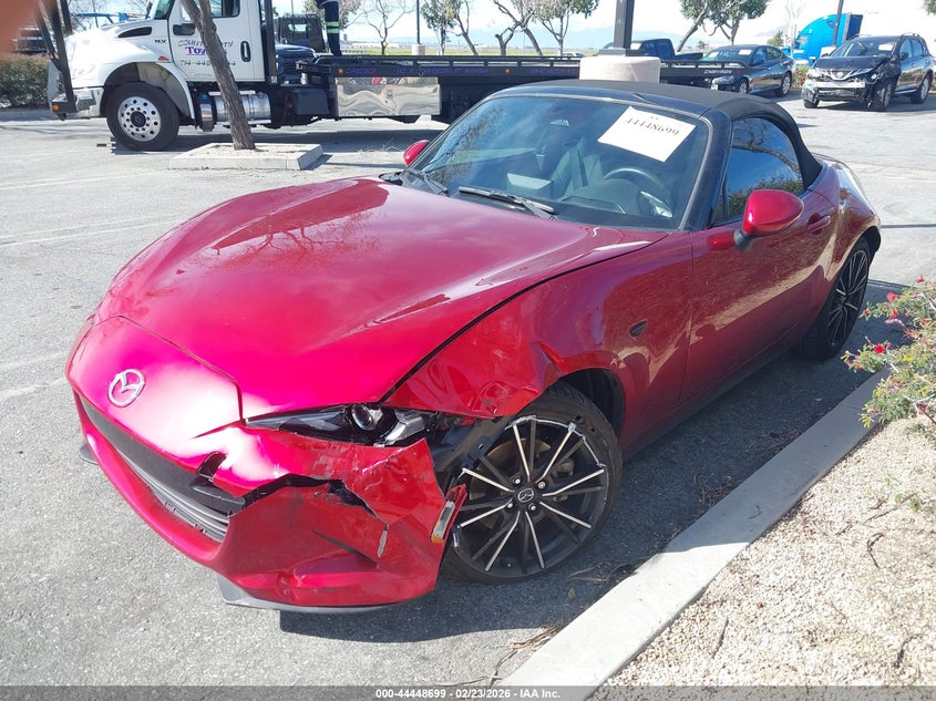 Vin: jm1ndad70r0607276, lot: 44945352, mazda mx-5 miata grand touring 20242